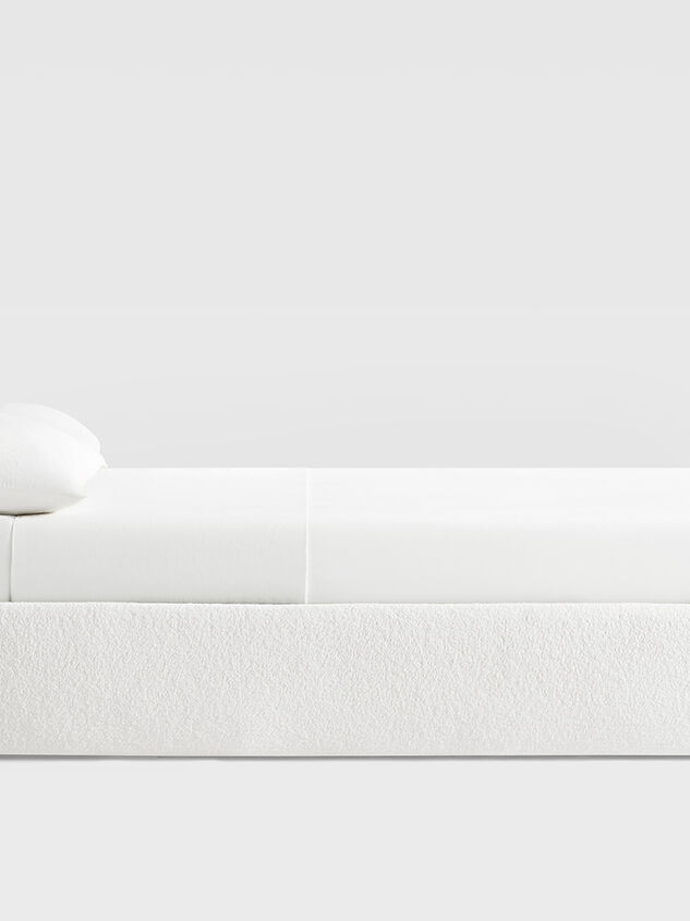 Peony Upholstered Bed Detail 4 - TULLABEE