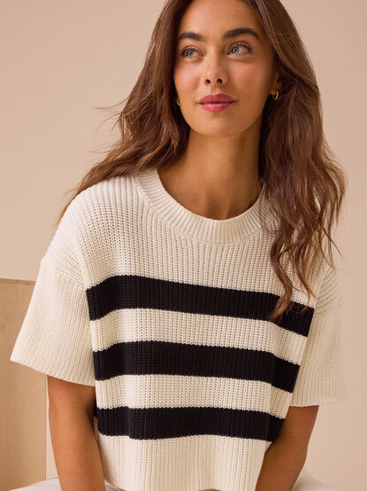 Ricki Striped Boxy Sweater - TULLABEE