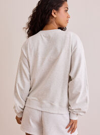Release Embroidered Bow Crewneck Detail 4 - TULLABEE