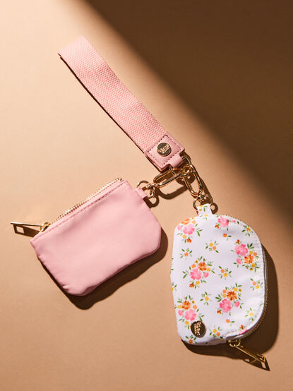Endless Daydream Wristlet - TULLABEE