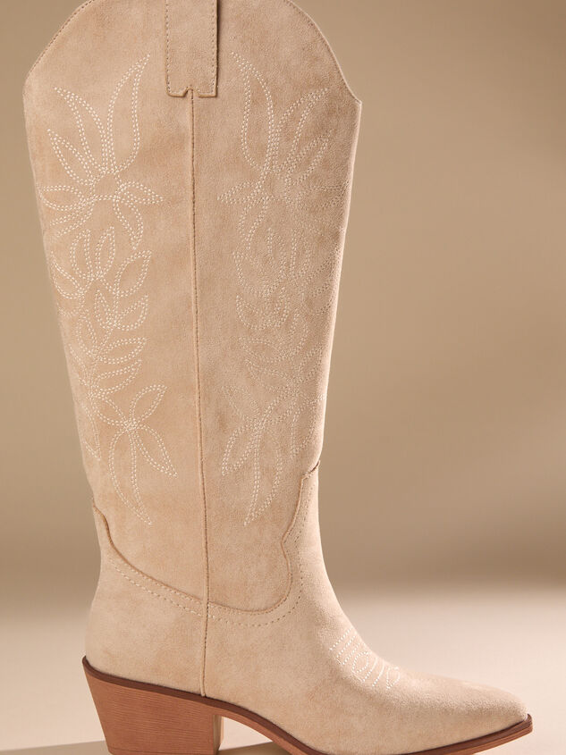 Jilly Western Boots Detail 2 - TULLABEE