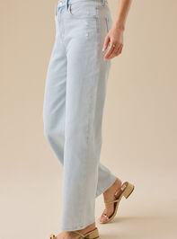 Kensington Straight Leg Jeans Detail 4 - TULLABEE