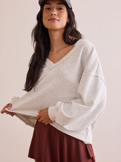 Best Moment V-Neck Balloon Sleeve Pullover - TULLABEE