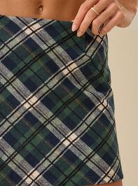 Felicity Plaid Mini Skirt Detail 3 - TULLABEE