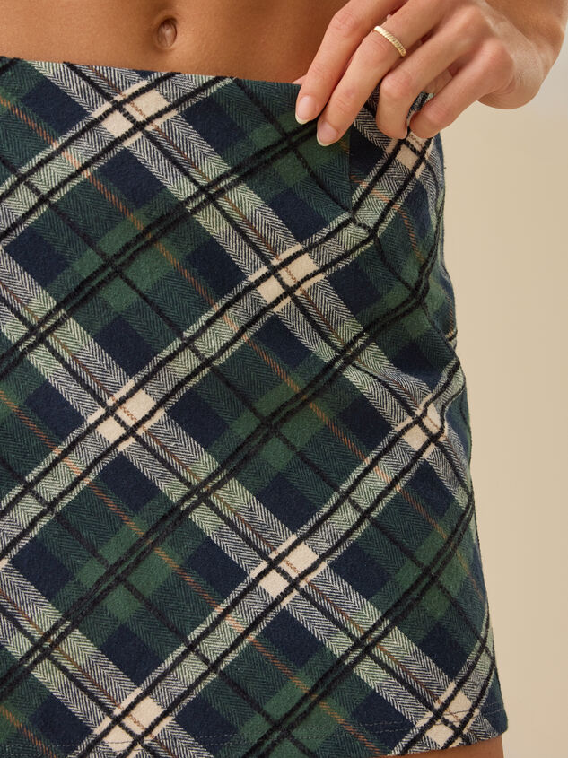 Felicity Plaid Mini Skirt Detail 3 - TULLABEE