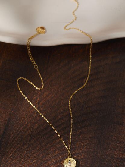 18K Gold Coin Cross Charm Necklace - TULLABEE