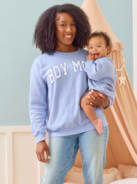Boy Mom Graphic Sweatshirt Detail 6 - TULLABEE