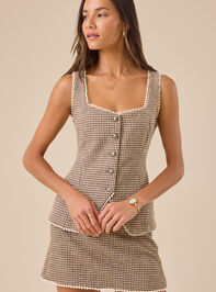 Lucy Lace Trim Button-Up Vest Detail 3 - TULLABEE