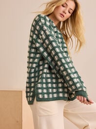 Weekender Gingham Pullover Detail 3 - TULLABEE