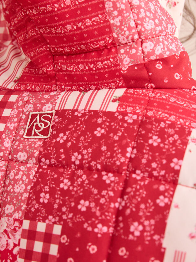 Cherished Patchwork Pullover Detail 5 - TULLABEE