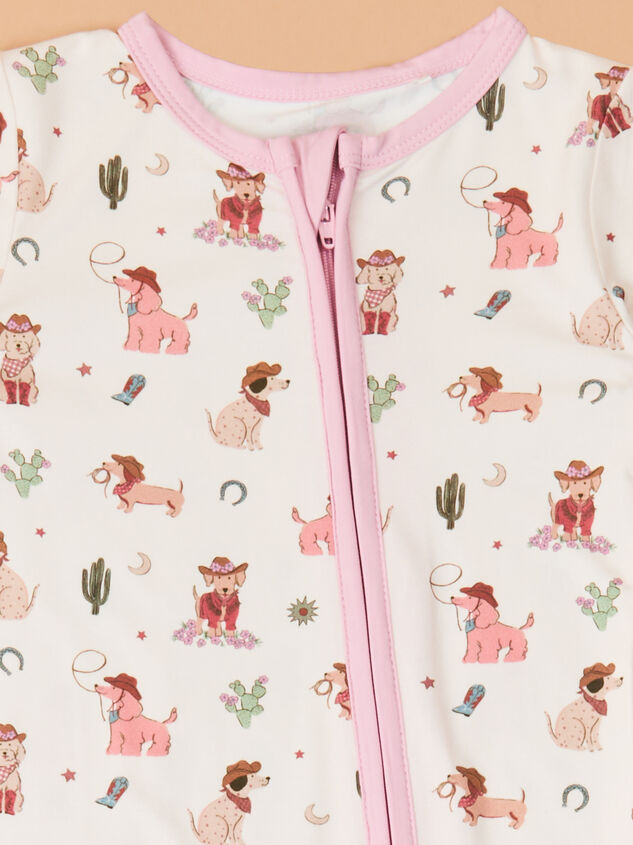 Amanda Cowgirl Dog Sleeper Detail 2 - TULLABEE