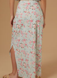 Amira Floral Midi Skirt Detail 4 - TULLABEE