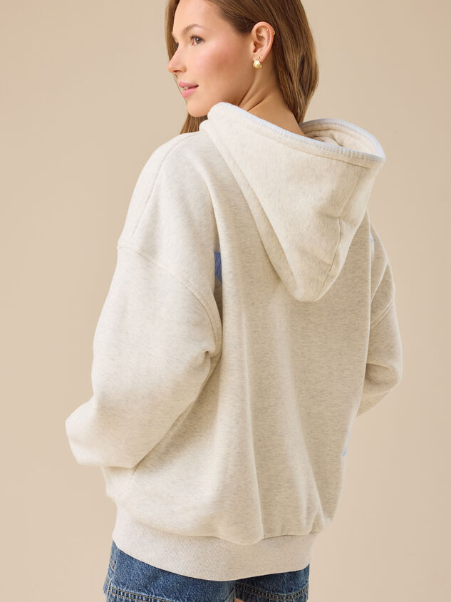 Stripe Star Hoodie Detail 5 - TULLABEE