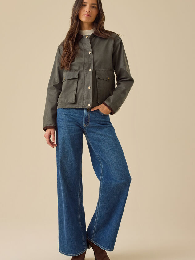 Sami Cropped Barn Jacket Detail 4 - TULLABEE
