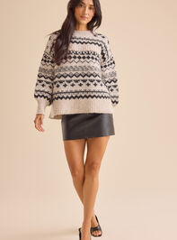 Freya Oversized Sweater Detail 2 - TULLABEE