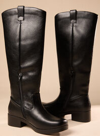 Vienna Square Toe Boot Detail 3 - TULLABEE