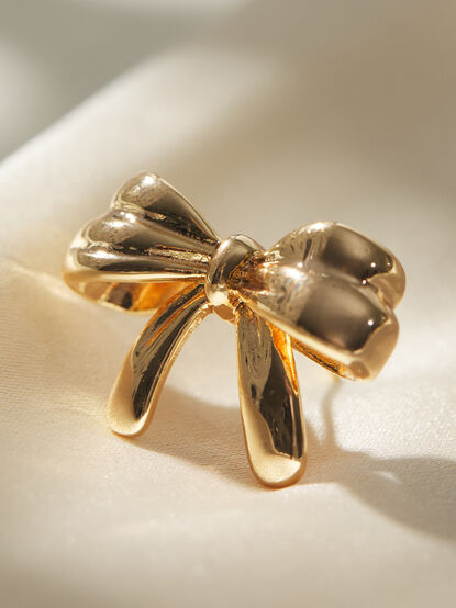 Golden Hour Bow Earring - TULLABEE