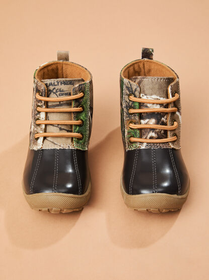 Levi Camo Duck Boot - TULLABEE