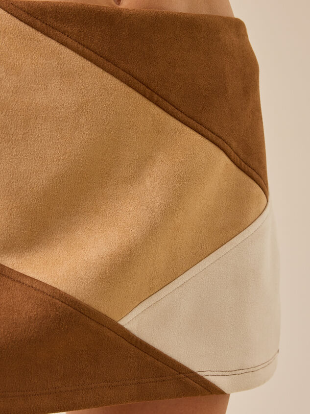 Bella Patched Suede Mini Skirt Detail 3 - TULLABEE