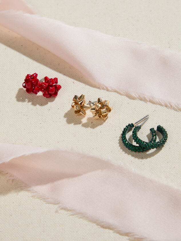 Tied With a Bow Earring Set Detail 2 - TULLABEE