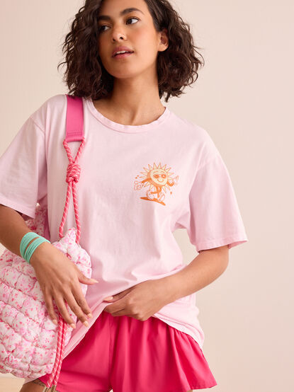 Vitamin Sea Oversized Graphic Tee - TULLABEE