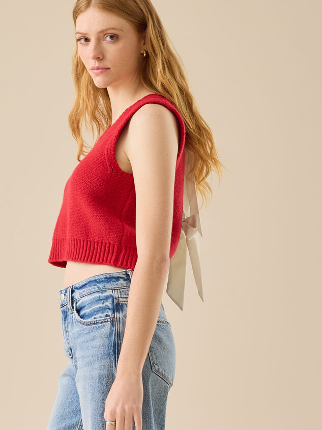 Bonnie Bow Back Vest Detail 3 - TULLABEE