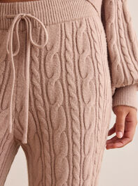 Dreamline Cable Knit Pant Detail 3 - TULLABEE