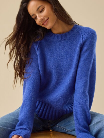 Laurel Raglan Sweater - TULLABEE