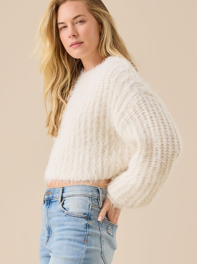 Cassidy Fuzzy Ribbed Pullover Detail 3 - TULLABEE