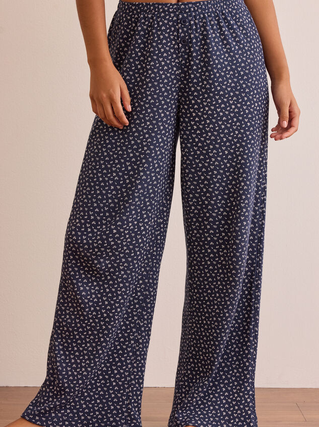 Chasing Petals Pant Detail 3 - TULLABEE