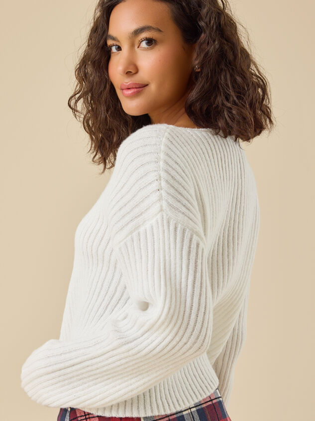 Debbie Cropped Sweater Detail 4 - TULLABEE