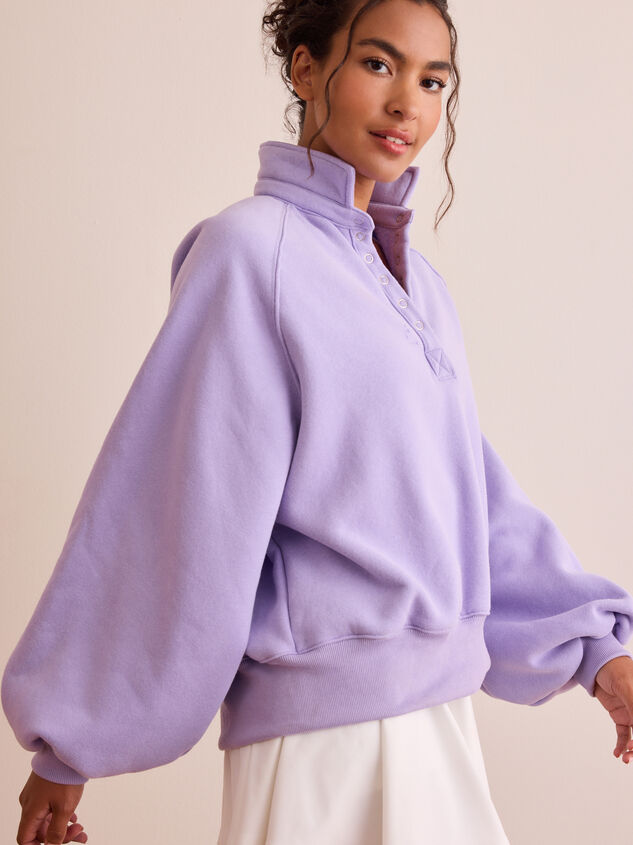 Peak Balloon Sleeve Pullover Detail 3 - TULLABEE