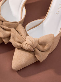 The Tan Jane Bow Heel Detail 2 - TULLABEE