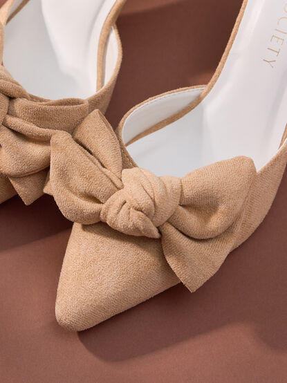The Tan Jane Bow Heel - TULLABEE