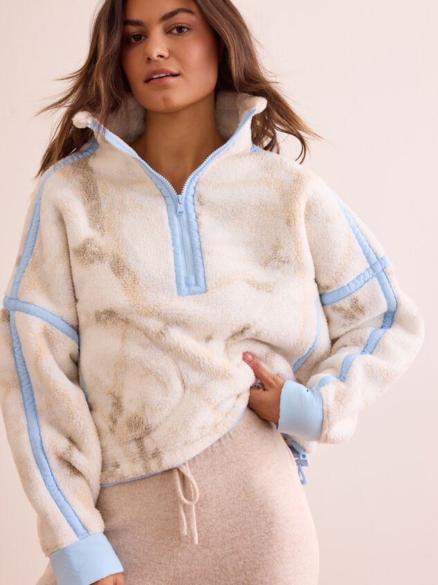 Sprint Camo Sherpa Quarter Zip - TULLABEE