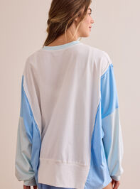 Stay Fit Stitched Crewneck Detail 4 - TULLABEE