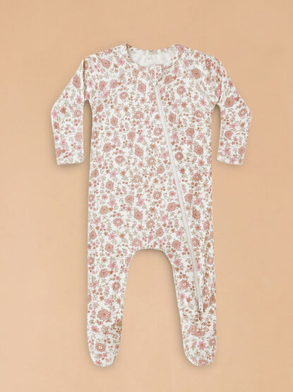 Blaire Floral Footie by Quincy Mae - TULLABEE