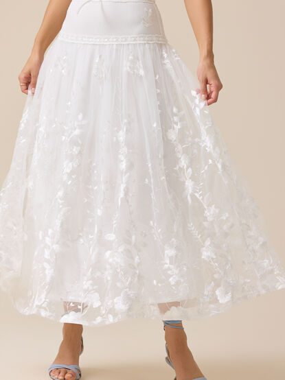 Braxlin Embroidered Midi Skirt - TULLABEE