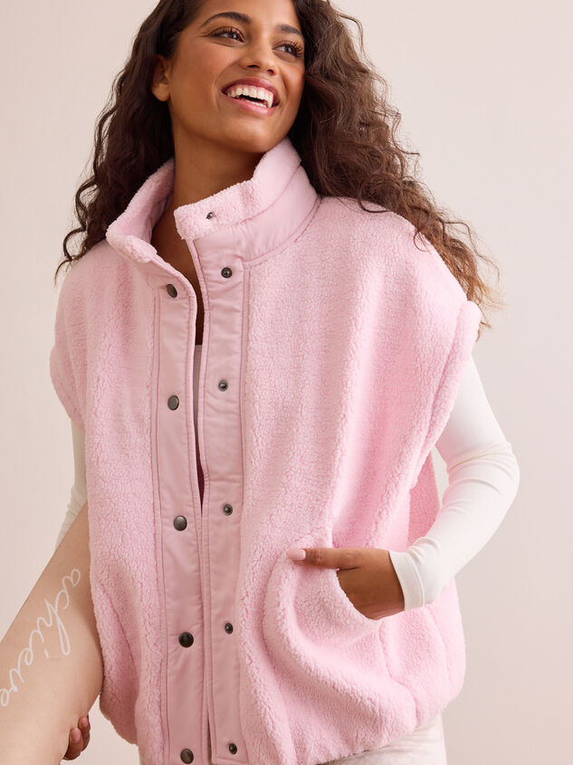 Summit Sherpa Button Vest - TULLABEE