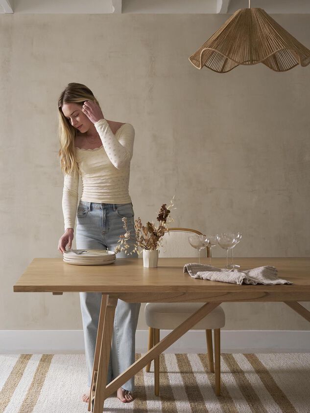 Rose Wood Rectangular Dining Table Detail 7 - TULLABEE
