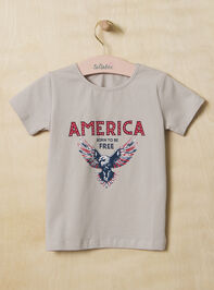 America Born To Be Free Graphic Tee - TULLABEE