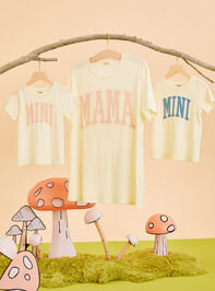 Pink Mama Graphic Tee - TULLABEE