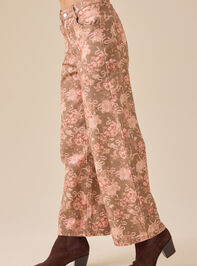 Rayna Straight Leg Pants Detail 4 - TULLABEE