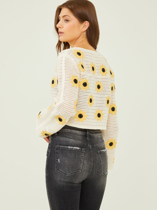Leila Daisy Crochet Mama Sweater Detail 4 - TULLABEE