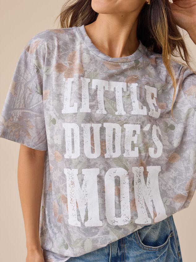 Little Dude's Mom Camo Graphic Tee Detail 4 - TULLABEE