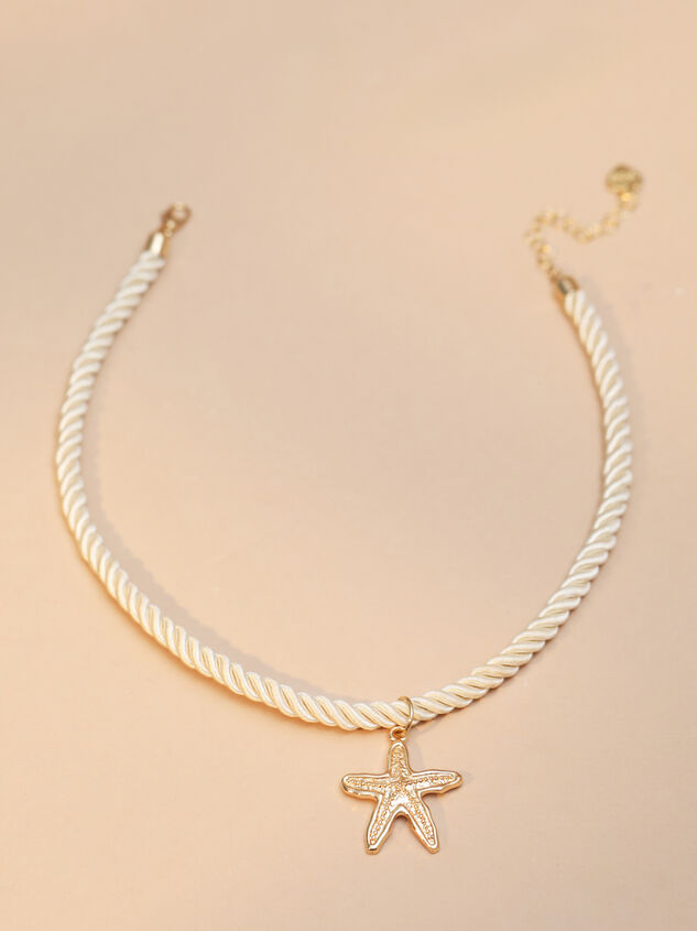 Tidal Treasure Necklace Detail 2 - TULLABEE