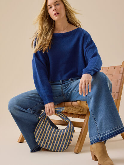 Ainsley Boat Neck Sweater - TULLABEE