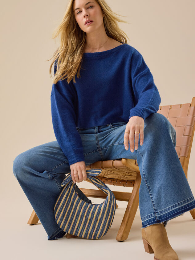 Ainsley Boat Neck Sweater Detail 2 - TULLABEE