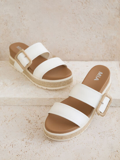 Kenzy Platform Sandals - TULLABEE