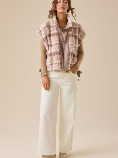 Lizzie Plaid Vest - TULLABEE